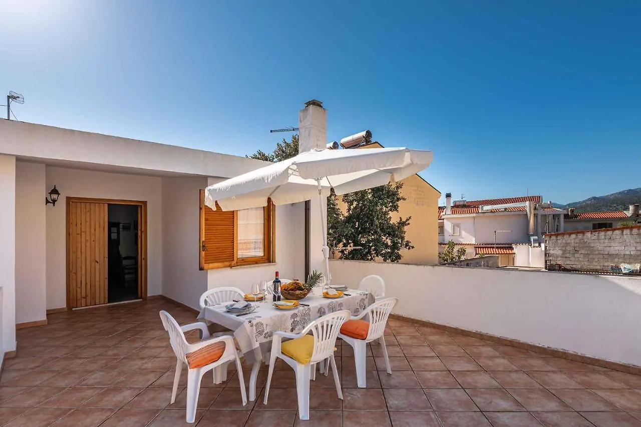 Holiday Home In Cala Gonone Nuoro Provinz 43628