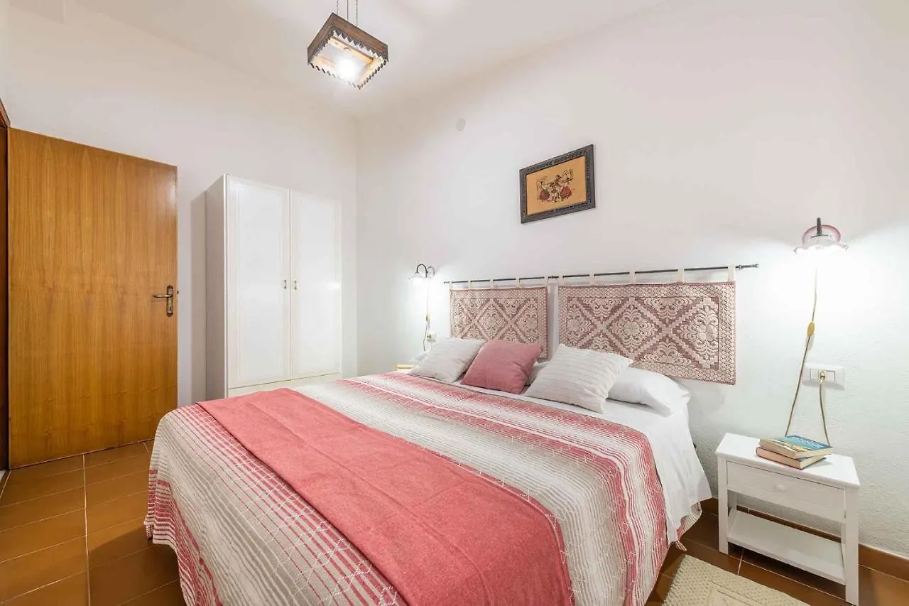 Holiday Home In Cala Gonone Nuoro Provinz 43628